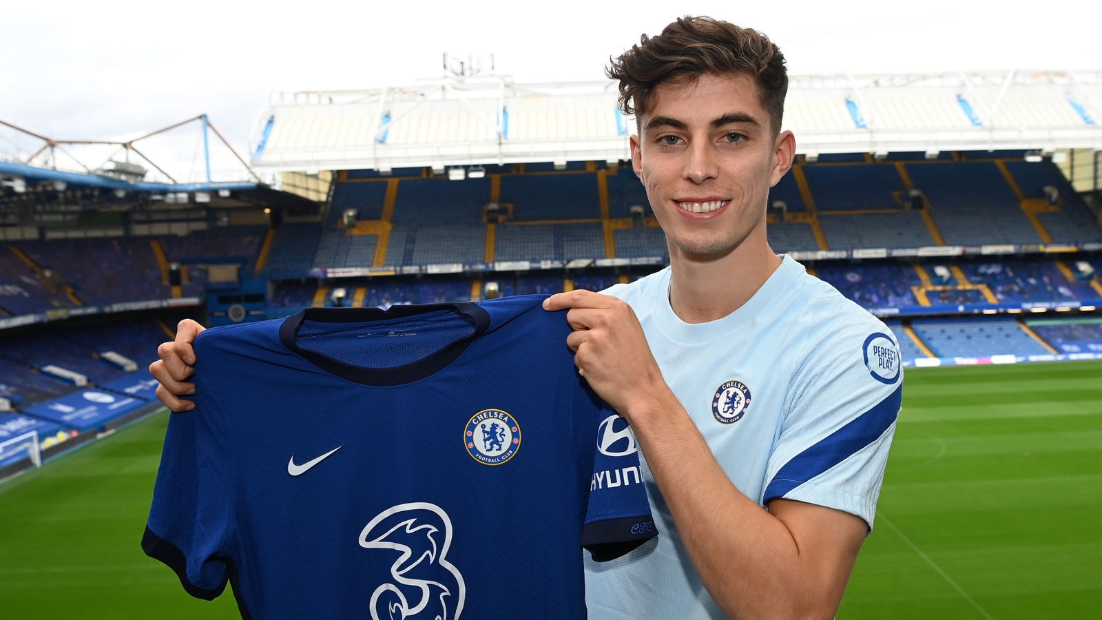 Chelsea sign Kai Havertz from Bayer Leverkusen