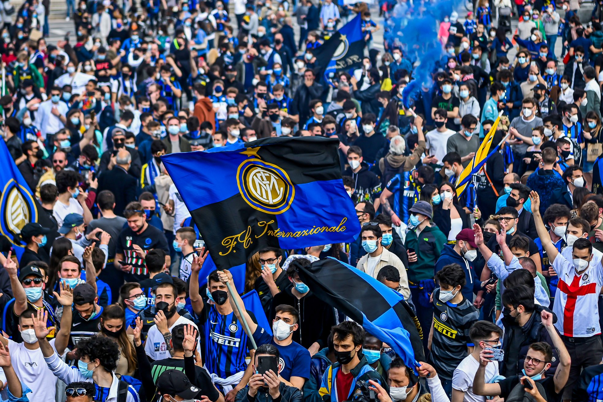 Inter fans celebrate the club winning its first Scudetto in 11 years