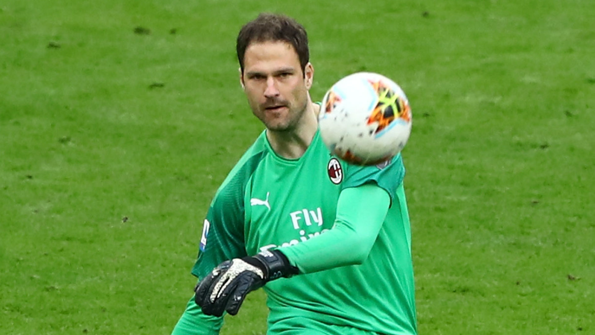 CONFIRMED: Everton have completed the signing of free agent goalkeeper Asmir Begovic