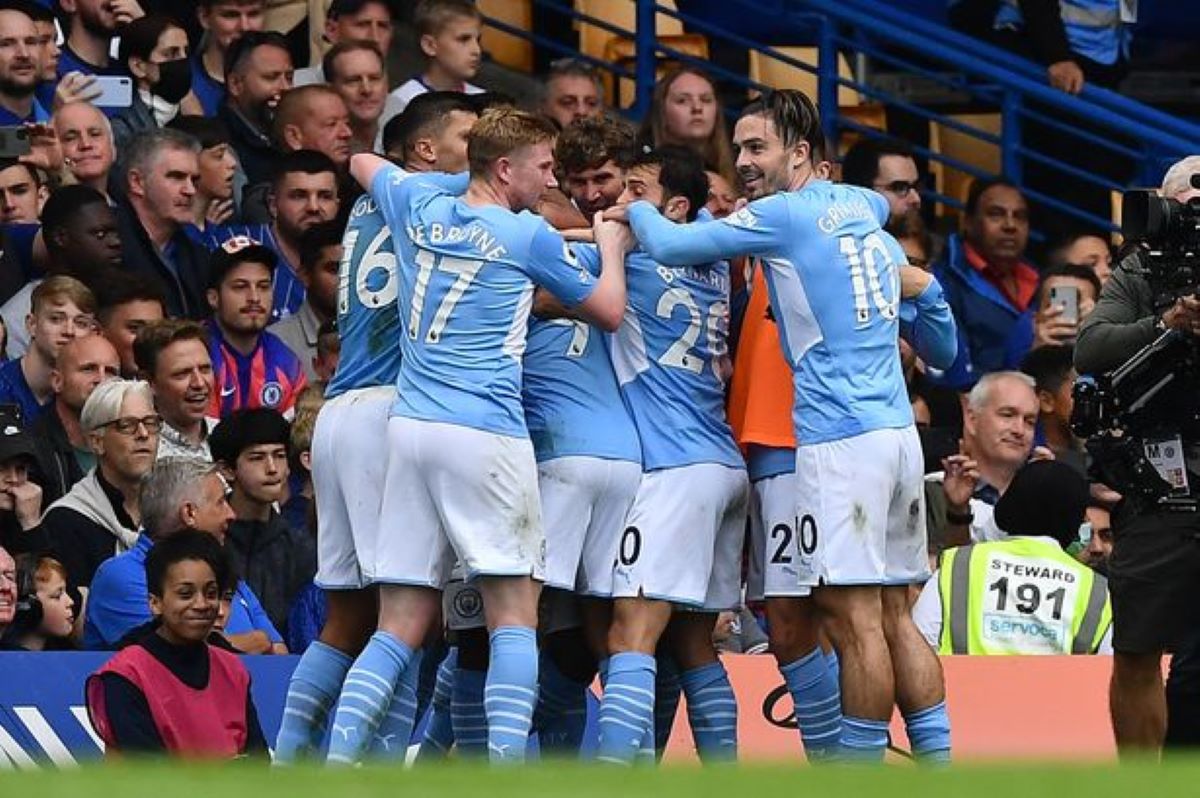 Jesus fire City top after away win over Chelsea