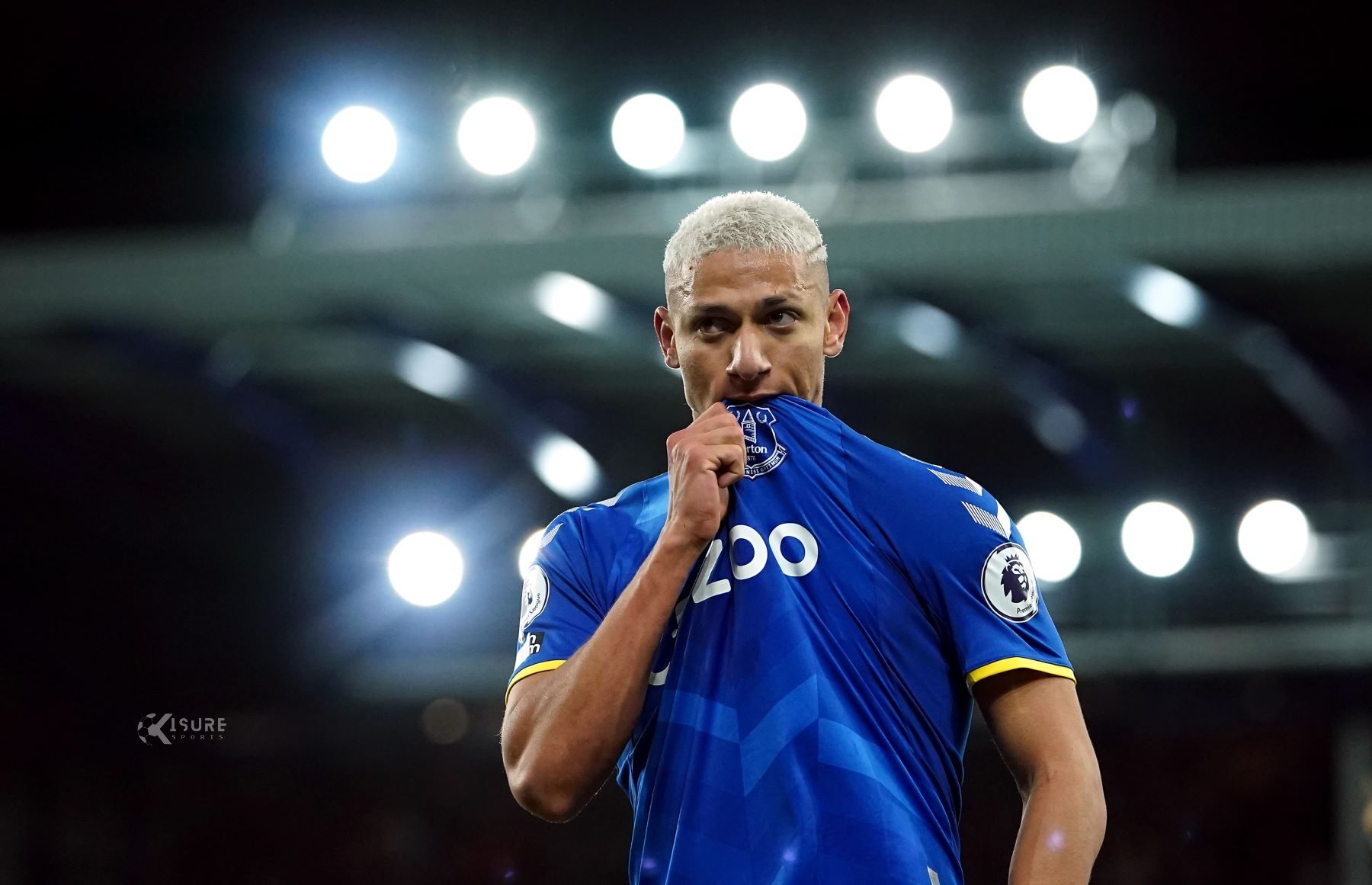 Demarai Gray’s strike earns victory for Everton against Gunners