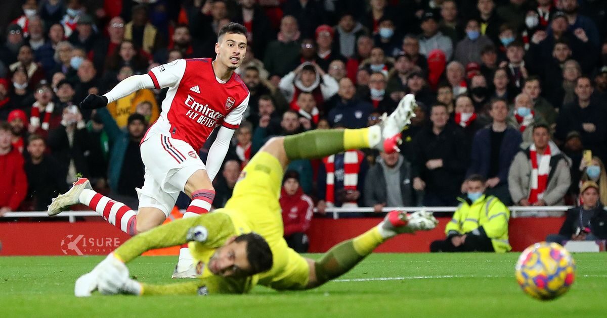 Smith Rowe seals points for gunners against West Ham