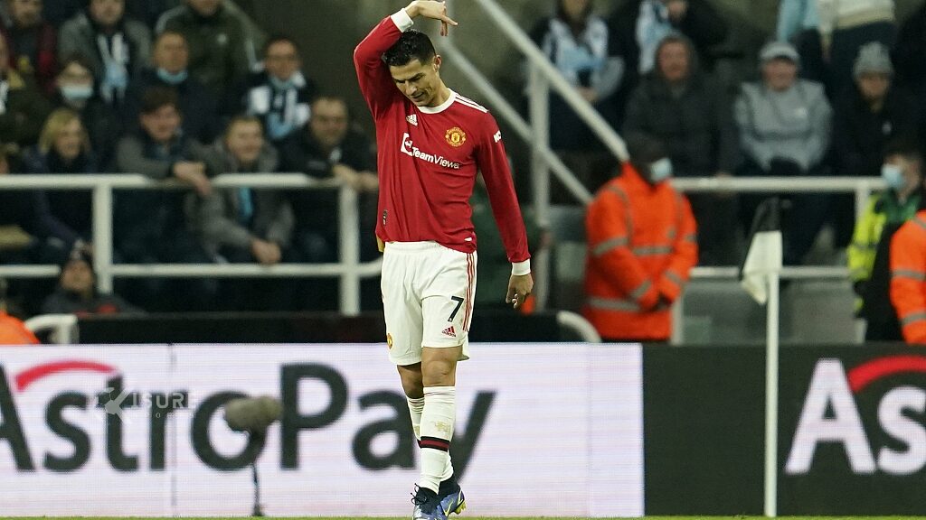 Struggling Manchester United salvage a point at St. James’ Park