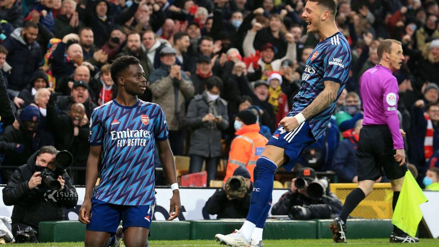 Arsenal cement top-four spot with 5-0 win at Norwich