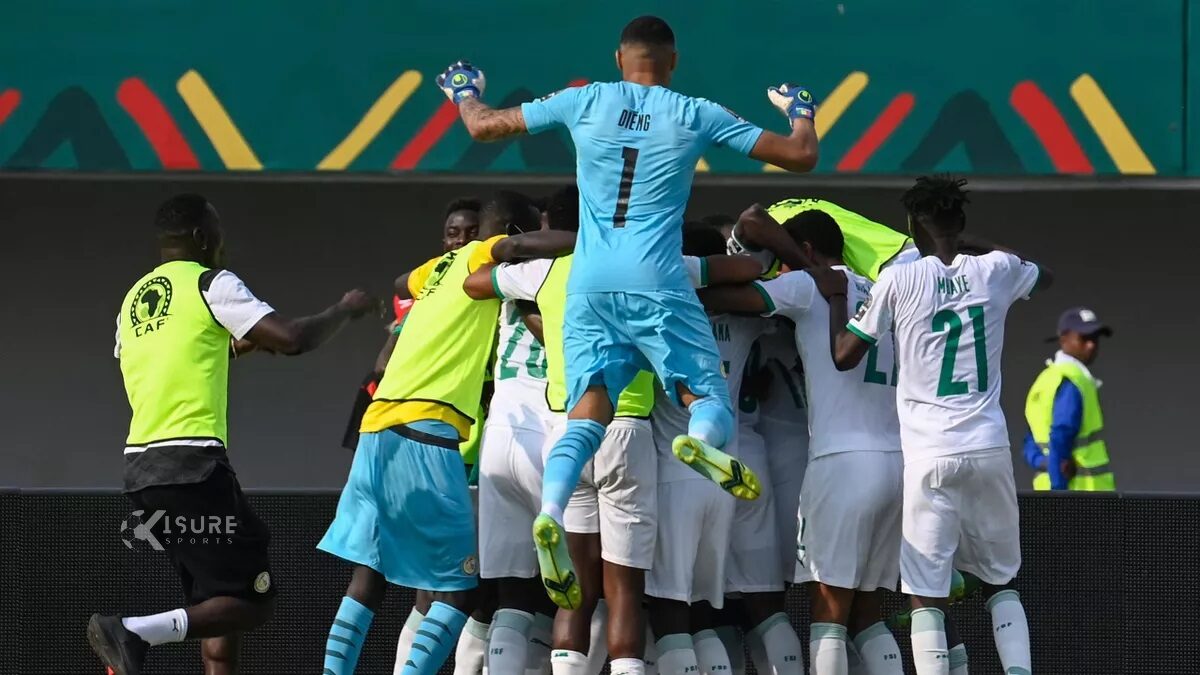 Late penalty give Senegal victory against Zimbabwe