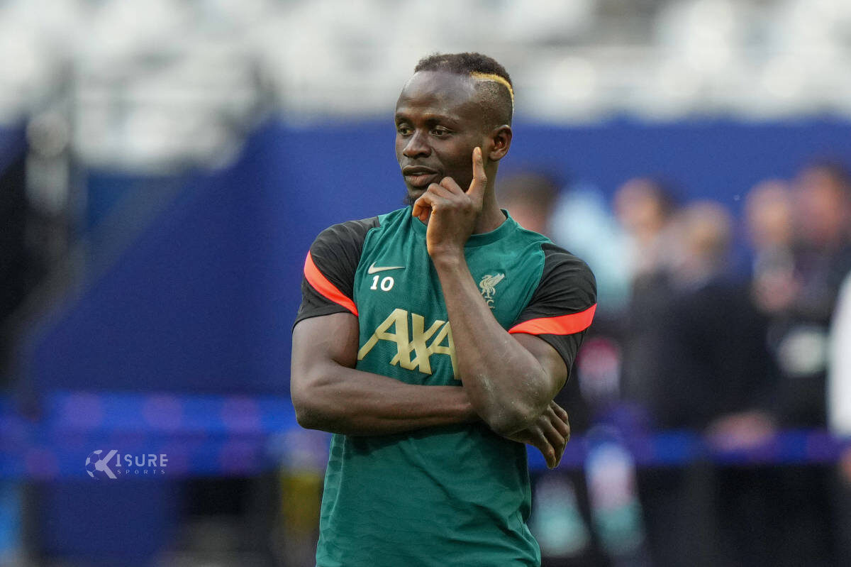 Bayern Munich bid to sign Sadio Mane knocked back