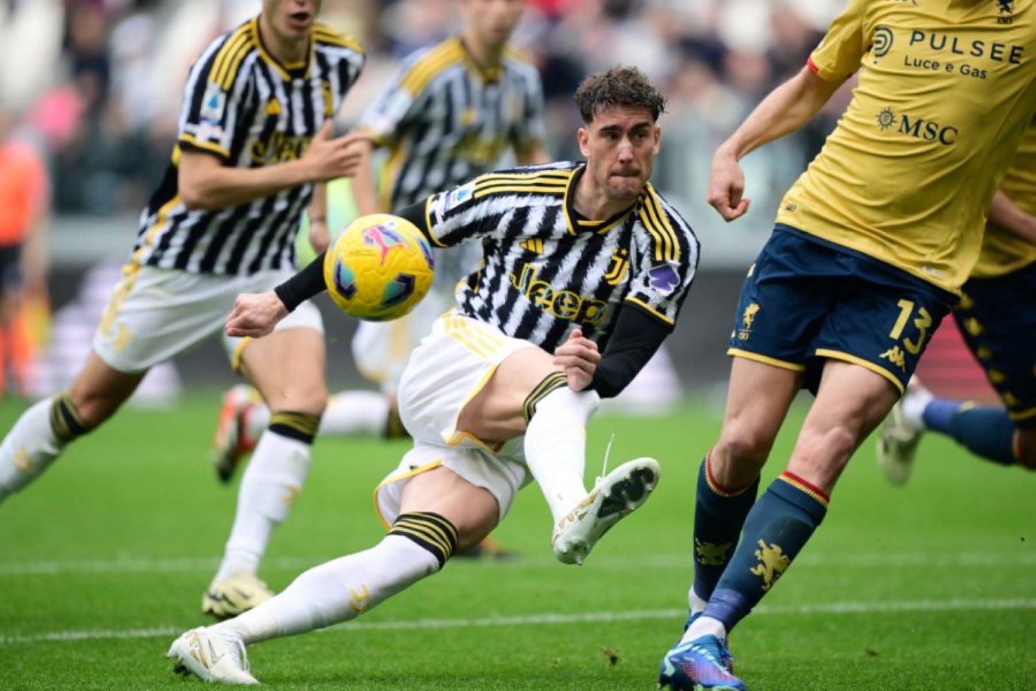 Juventus Held to Goalless Draw by Genoa as Vlahovic Expresses Frustration