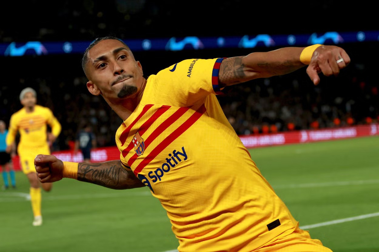 Barcelona Clinch Thrilling Victory Over PSG to Seize Momentum