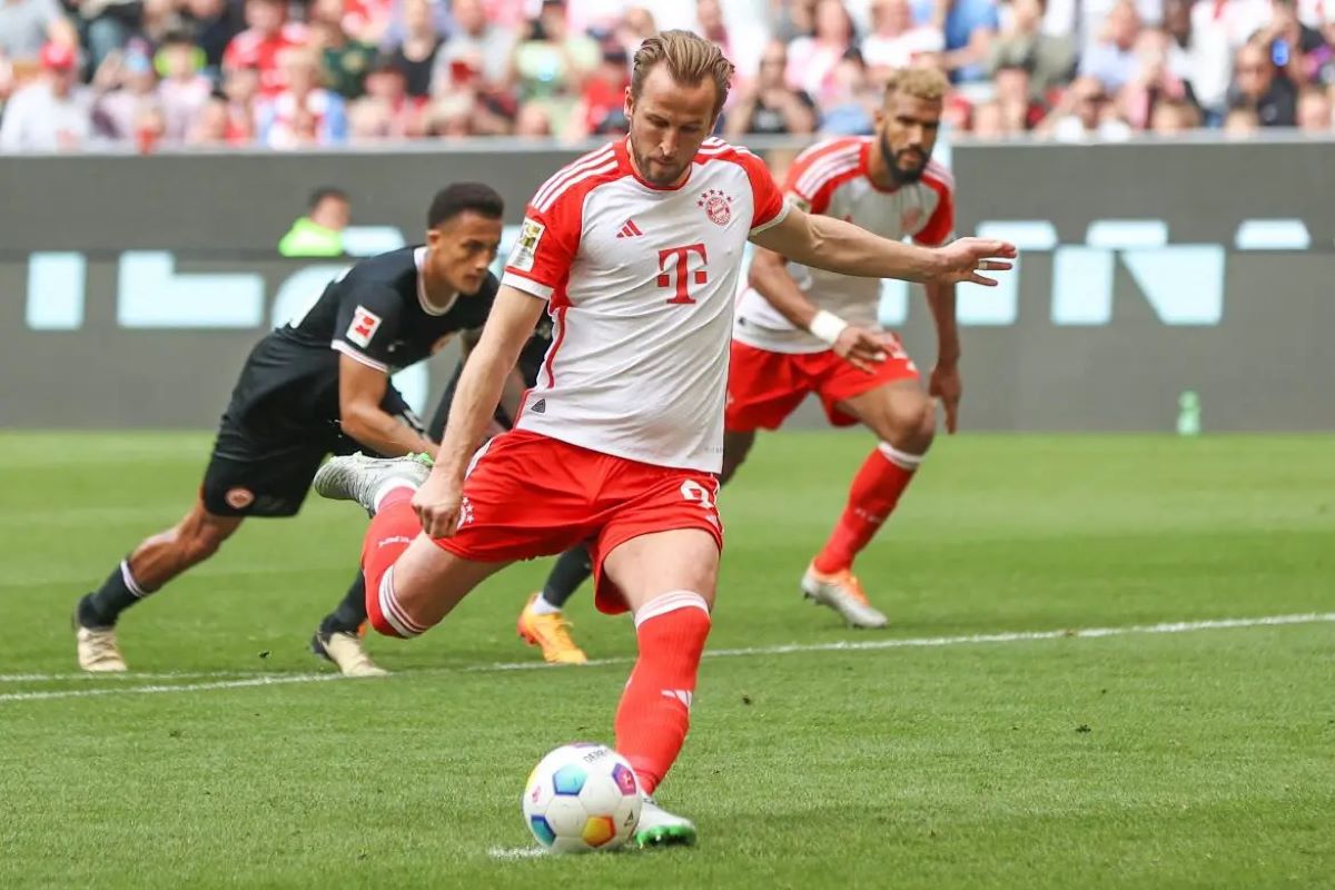 Harry Kane Nets Double in Bayern Win