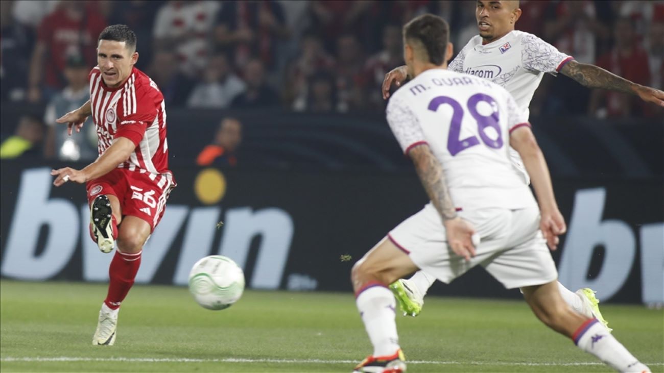 Olympiacos Claims Historic First European Trophy