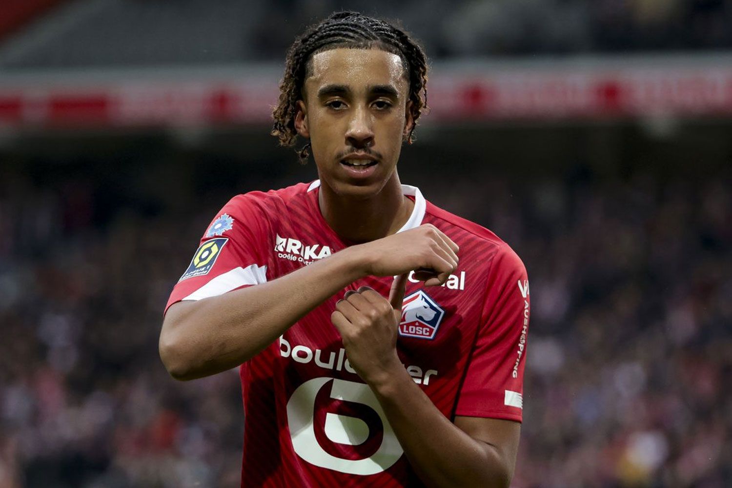 Manchester United Set to Challenge Real Madrid for French Wonderkid: Report