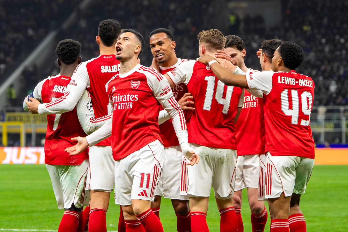 Premier League Giants Dominate Champions League Top Eight