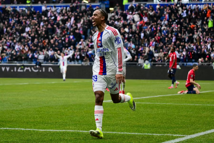 Nartey Strike Hands Lyon Narrow Win Over Lille