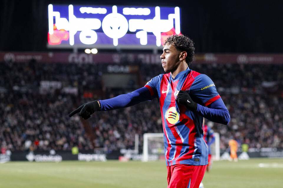 Yamal Magic Carries Barcelona Past Brave Albacete