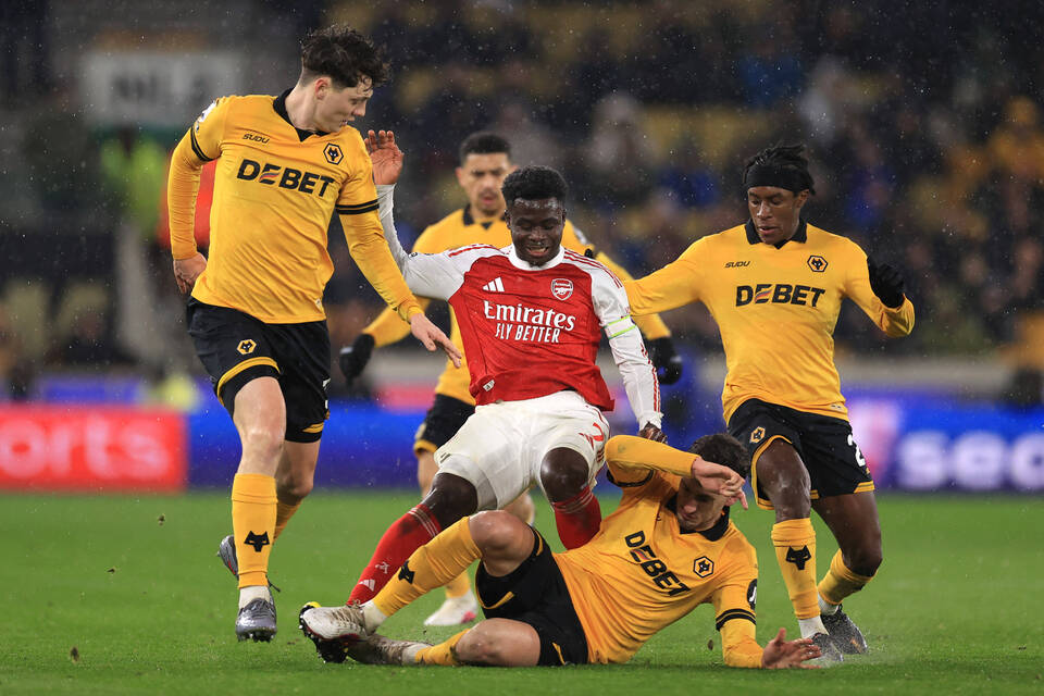 Arsenal Stumble at Molineux as Bottom-Placed Wolves Snatch Late Draw