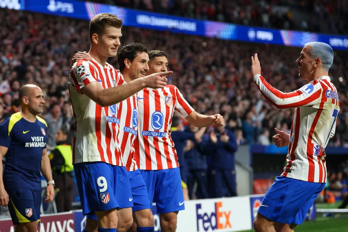 Sørloth Hat-Trick Fires Atlético Madrid into Champions League Last 16