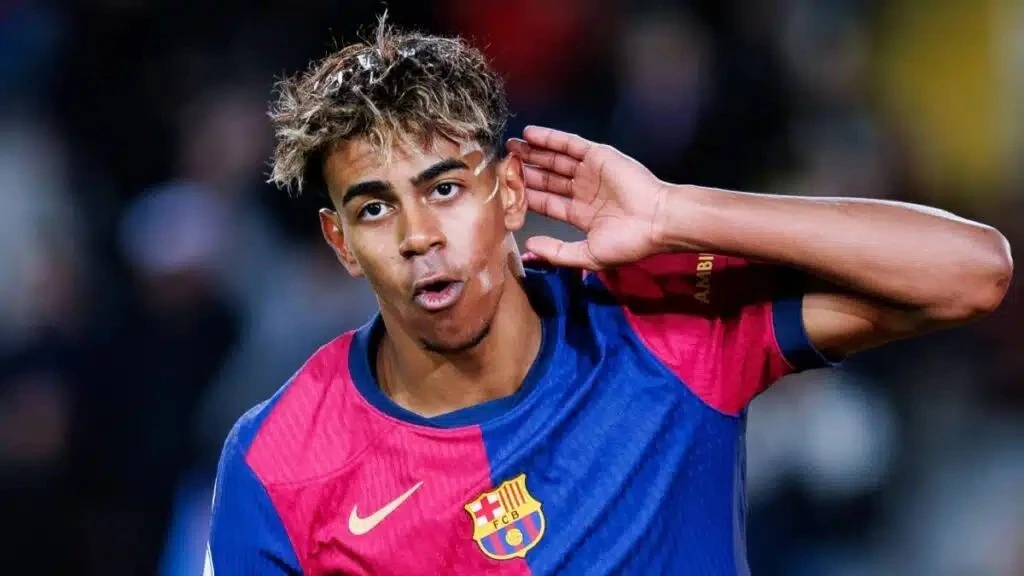 Barcelona Hold On Late as Olmo Brace Seals Hard-Fought Win Over Spirited Alaves