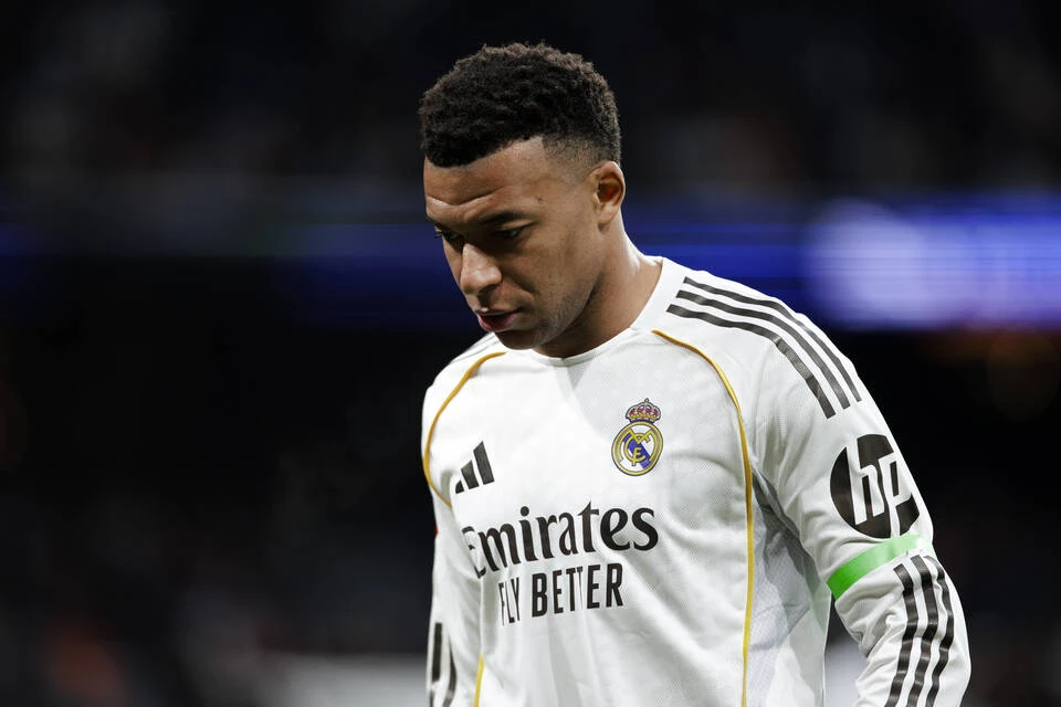 Mbappe Penalty Rescues Madrid as Rayo Push Bernabeu to the Edge