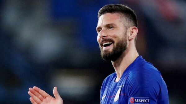 Olivier Giroud signs new contract extension with Chelsea | Transfer News