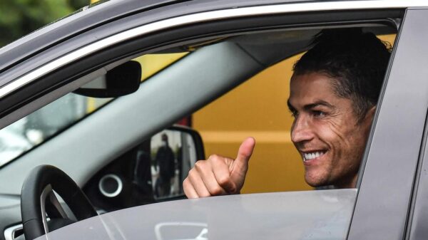 Cristiano Ronaldo back at training with Juventus | Juventus